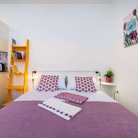 Studio Apartment Gina Zadar Exterior photo